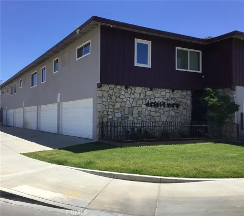 44254 Beech Avenue #3
