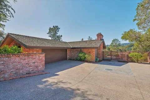 103 Pasatiempo Drive