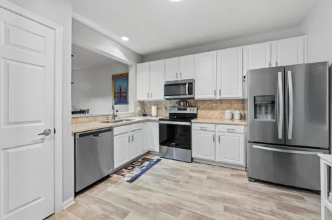 2815 Kings Crossing Drive #302