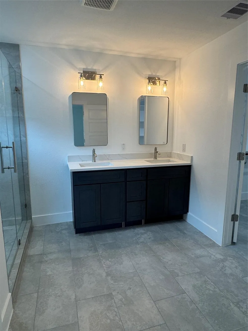 13194 Lake Conroe Bay Road Willis, TX 77318