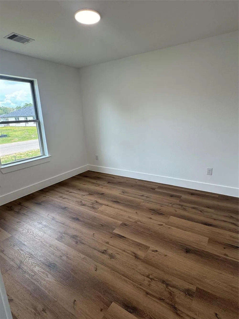 13194 Lake Conroe Bay Road Willis, TX 77318