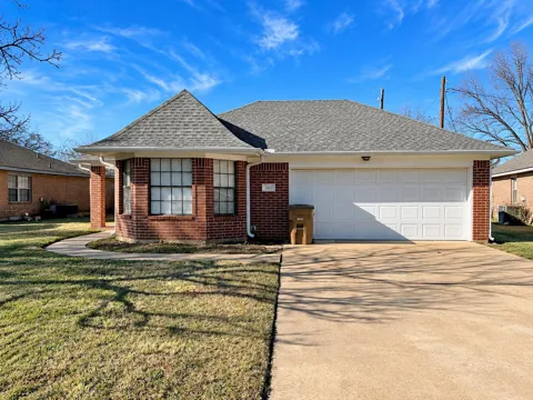 3115 Edgewood