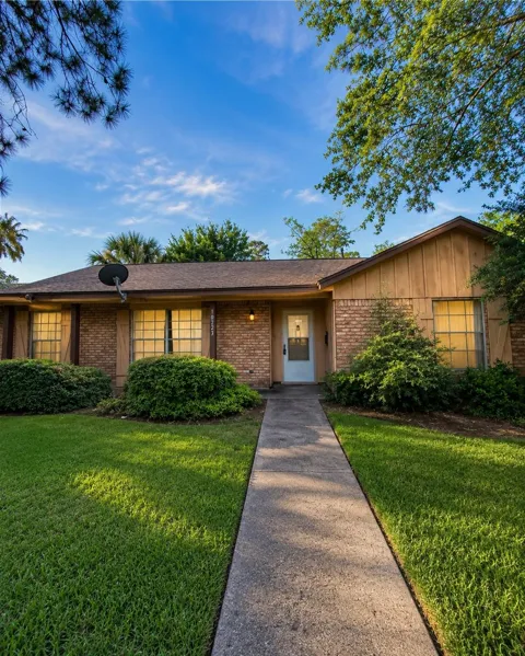 10223 Knoboak Drive