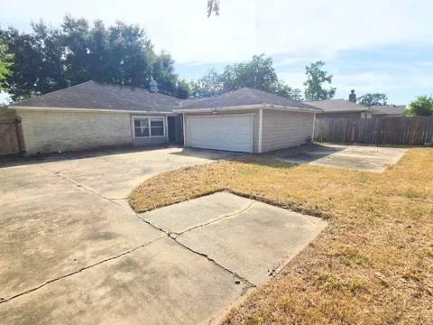 17602 Favor Bend Drive