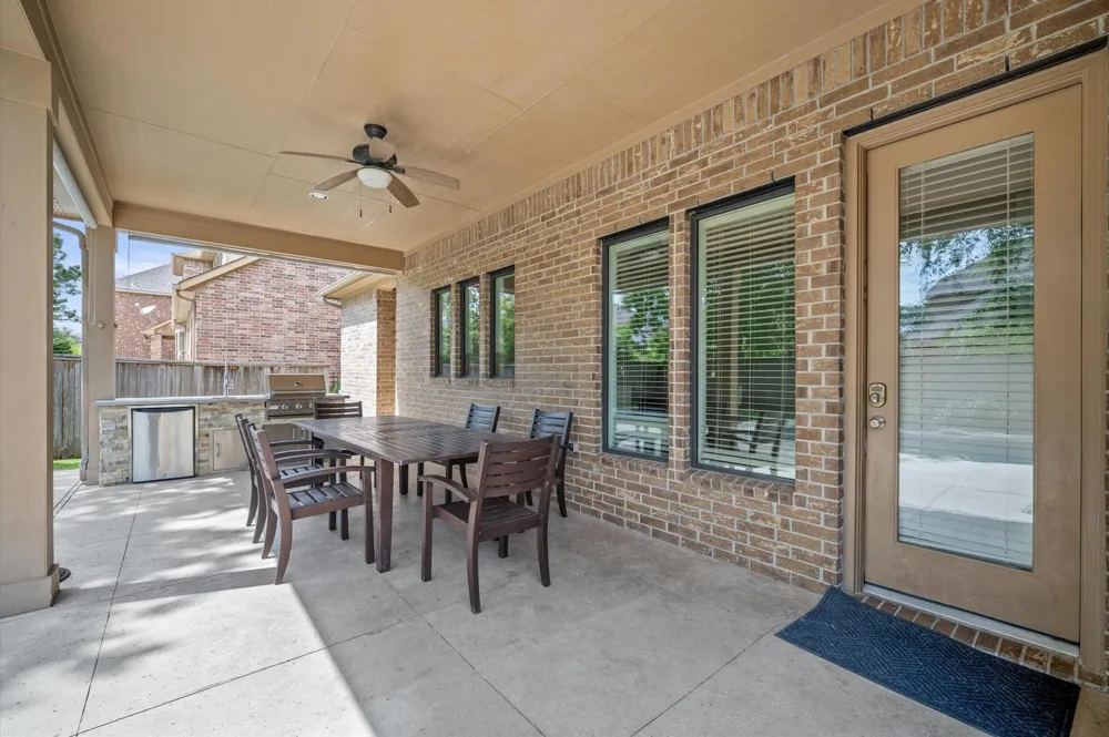 241 W Tupelo Green Circle Spring, TX 77389