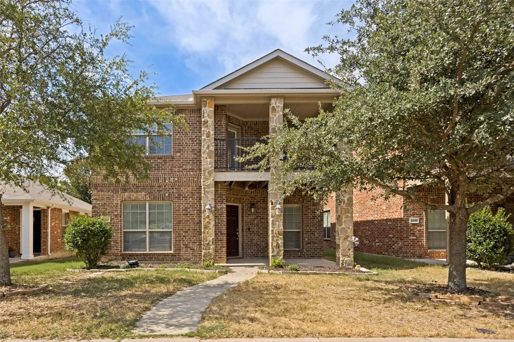 2201 Canyon Point McKinney, TX 75071