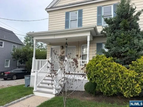 326 Delawanna Avenue 2