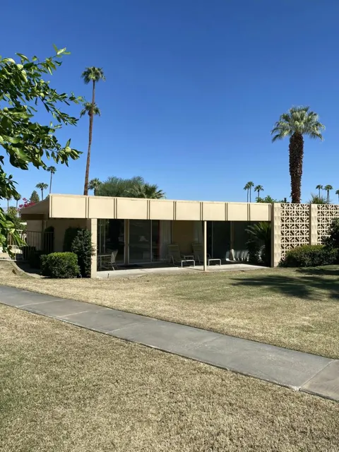 72791 El Paseo #803