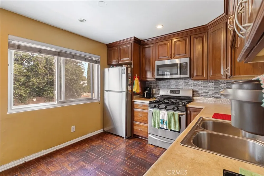 21901 Lassen Street #155 Chatsworth, CA 91311