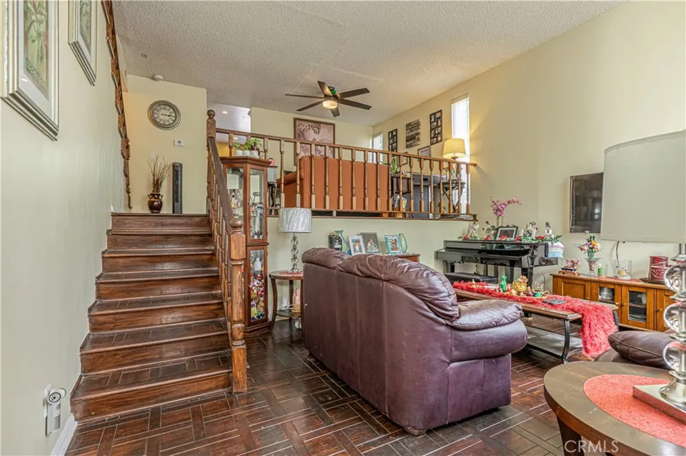 21901 Lassen Street #155 Chatsworth, CA 91311