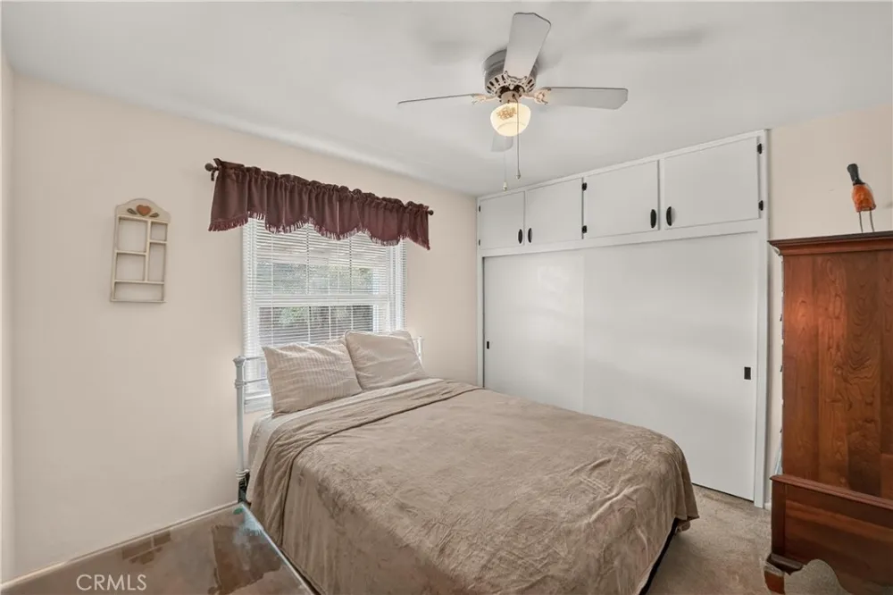 9642 Tangelo Fontana, CA 92335