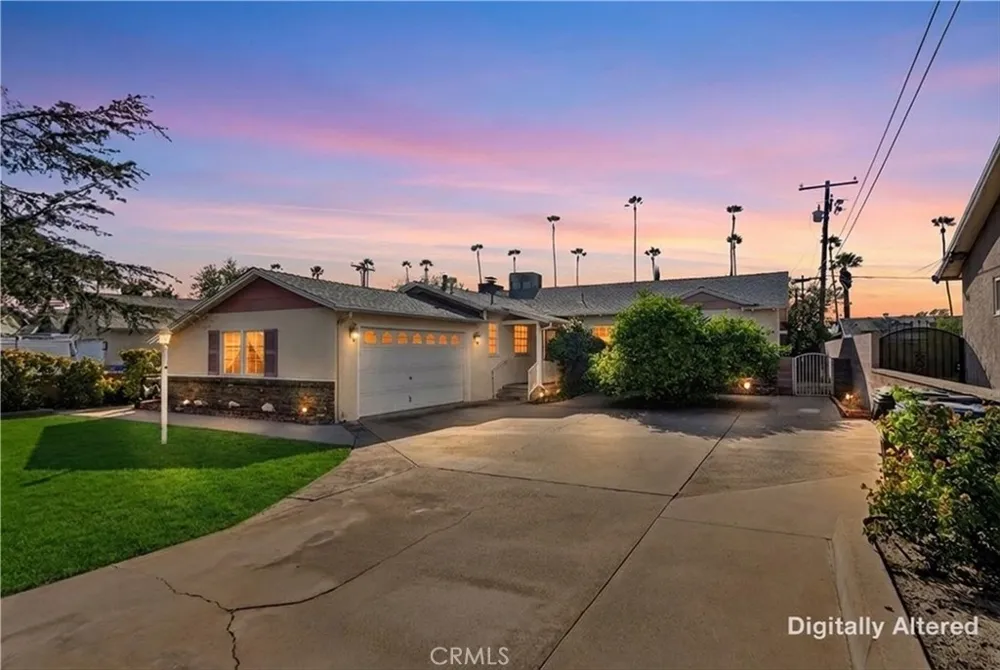 9642 Tangelo Fontana, CA 92335