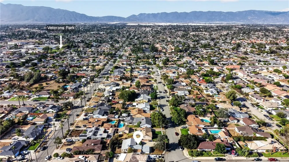 9642 Tangelo Fontana, CA 92335
