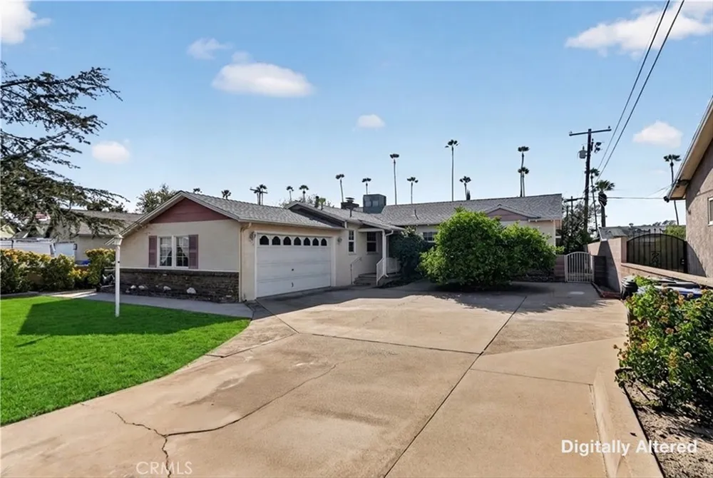9642 Tangelo Fontana, CA 92335