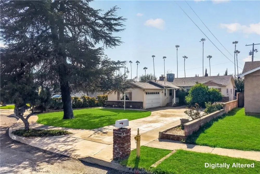 9642 Tangelo Fontana, CA 92335