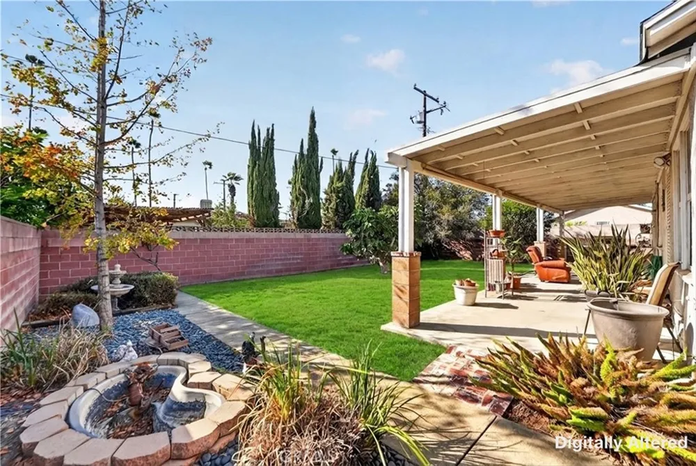 9642 Tangelo Fontana, CA 92335