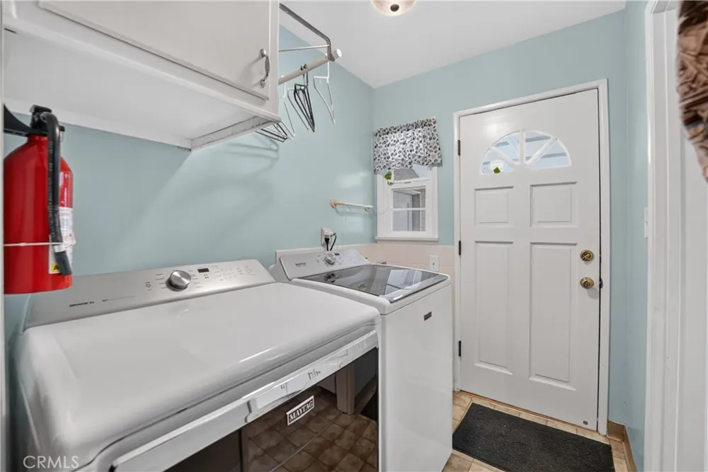 9642 Tangelo Fontana, CA 92335