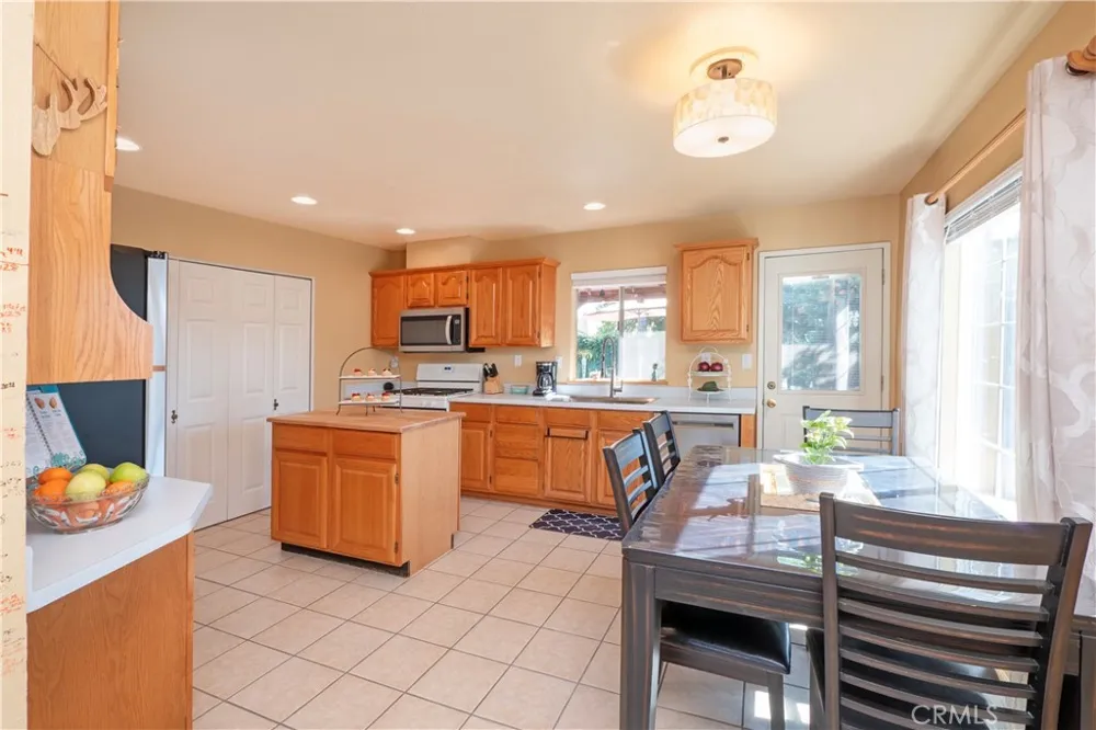3020 E Cog Hill Court Ontario, CA 91761