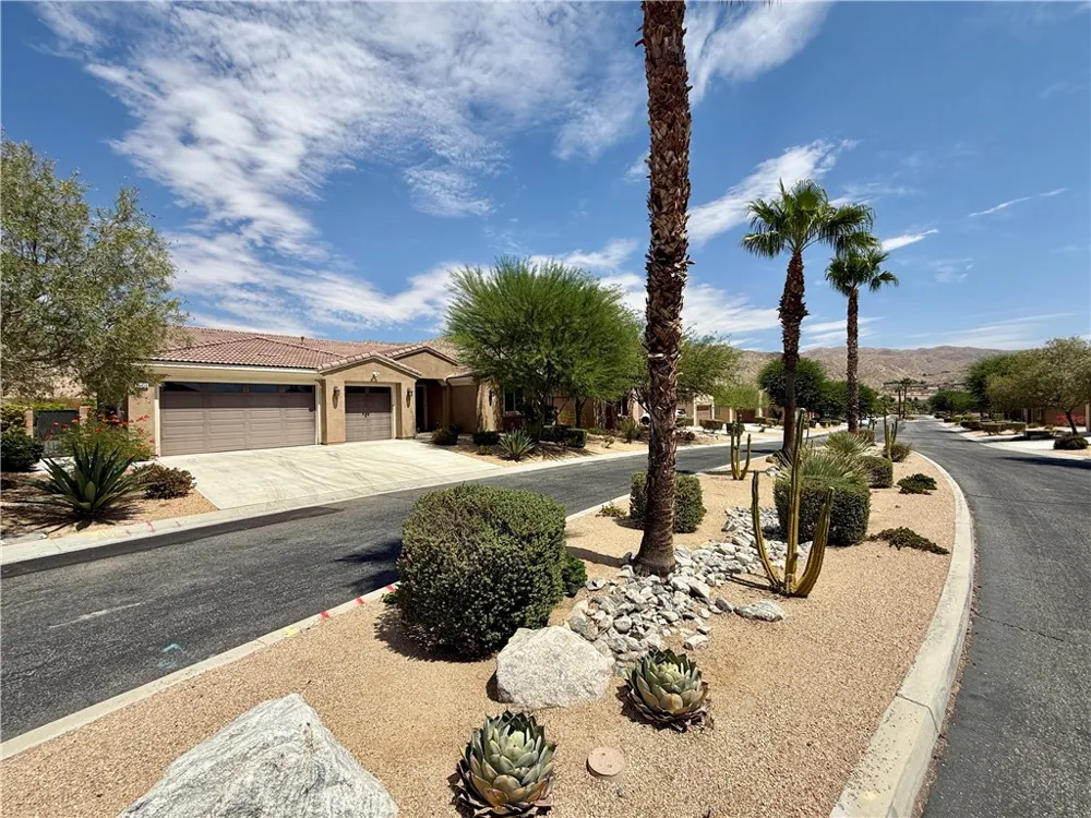 65459 Via Del Sol Desert Hot Springs, CA 92240