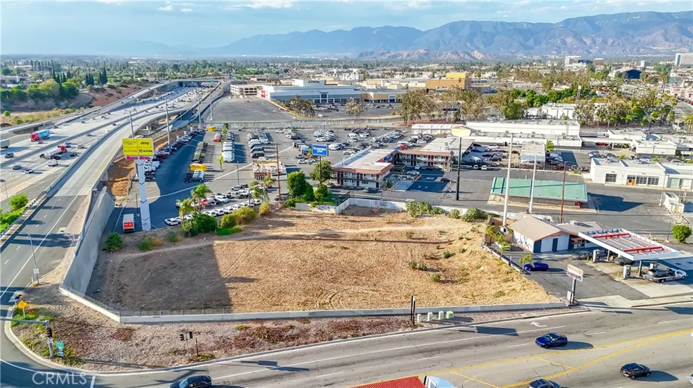 560 W Orange Show San Bernardino, CA 92408