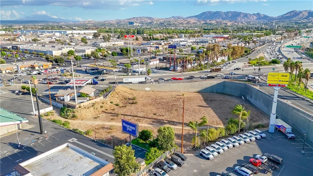 560 W Orange Show San Bernardino, CA 92408