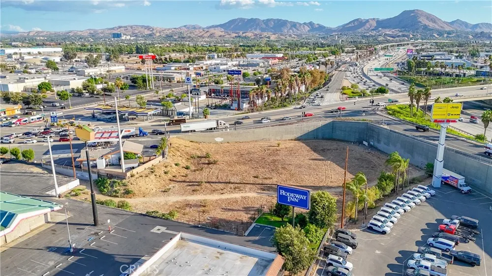 560 W Orange Show San Bernardino, CA 92408