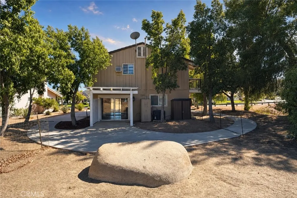 30295 Longhorn Drive Canyon Lake, CA 92587