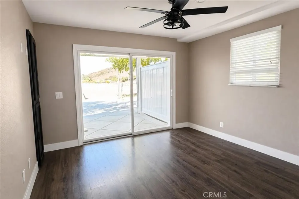 30295 Longhorn Drive Canyon Lake, CA 92587