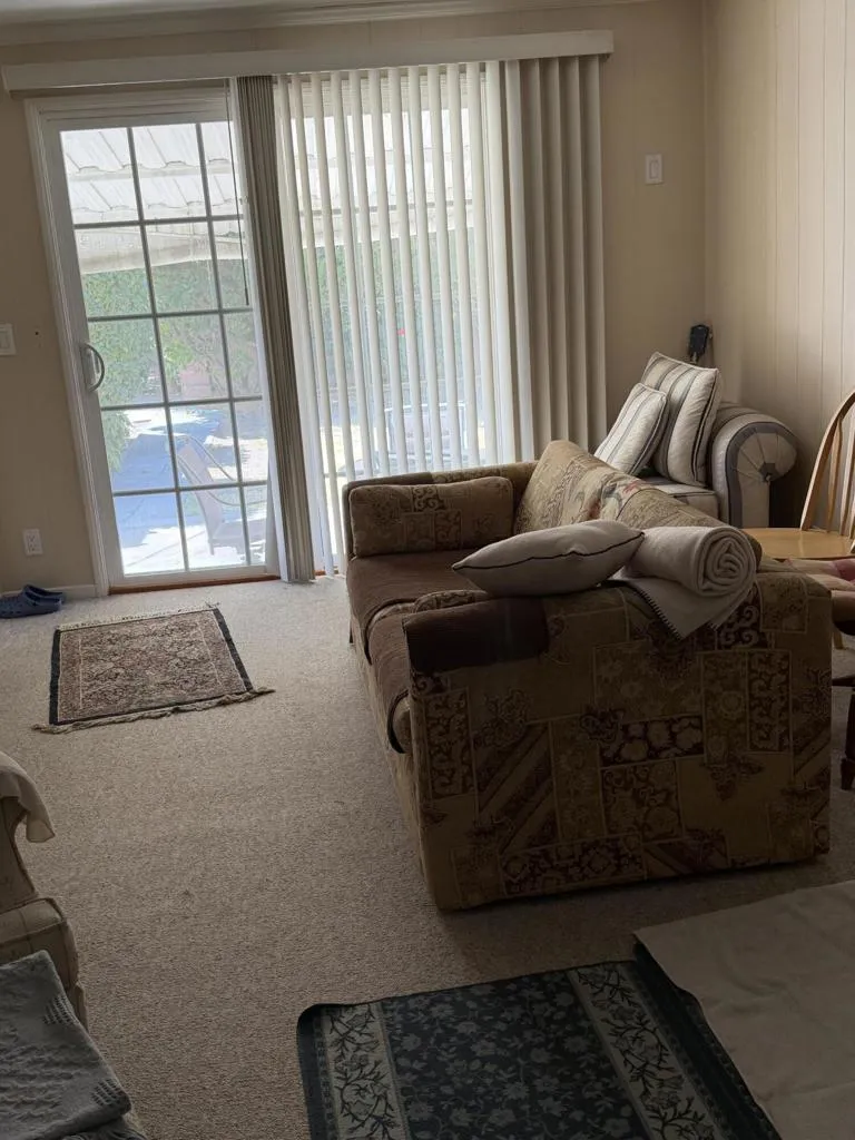 6227 Denny Avenue North Hollywood, CA 91606