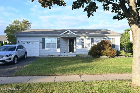 21 Pohatcong Avenue