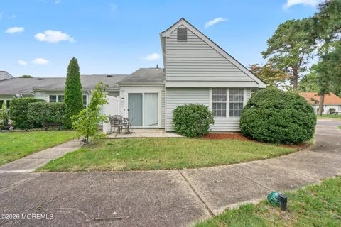 439 Chesterfield Court