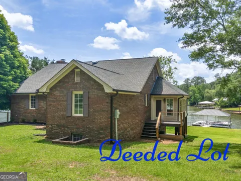 210 Roberts Point RD