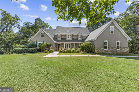 1140 Summit DR