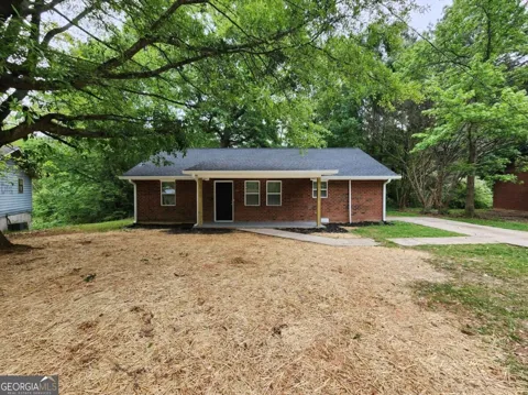 723 W Creek CIR