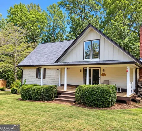 325 Racetrack RD