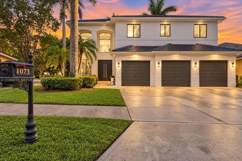 1073 Allamanda Way
