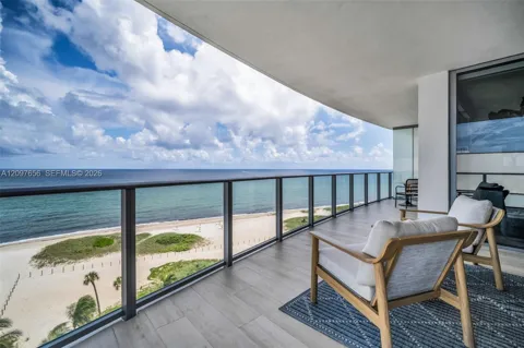 1116 Ocean Blvd #906