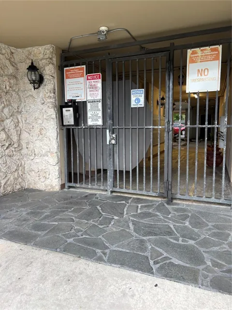 1475 NE 125th Ter #512A
