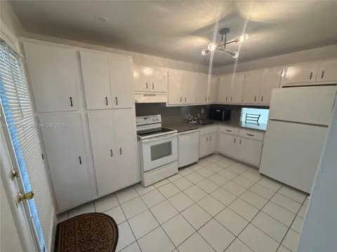 3051 NW 46th Ave #203
