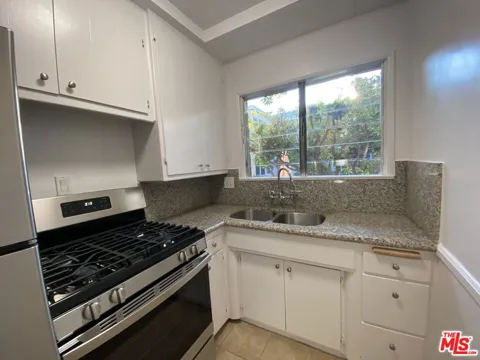 228 Idaho Avenue #228-3