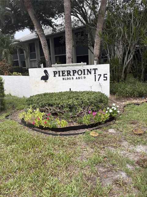 175 SE Saint Lucie Blvd #C22