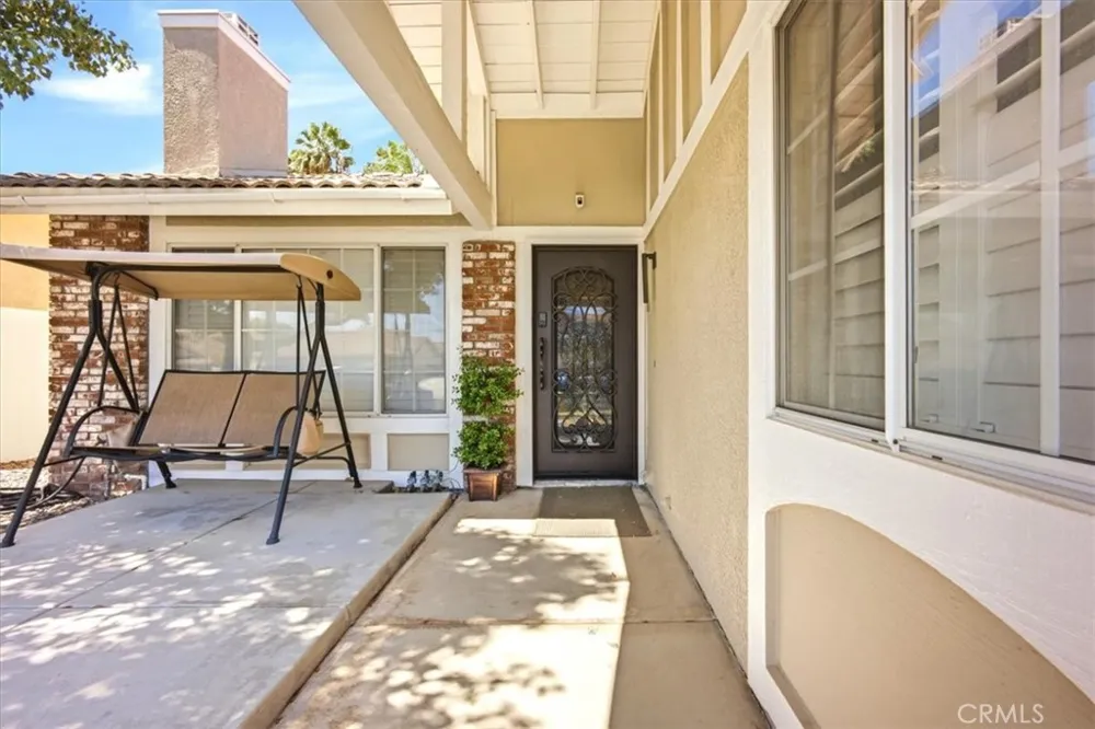 8725 Sandhill Drive Riverside, CA 92508