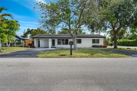 321 NW 36th St