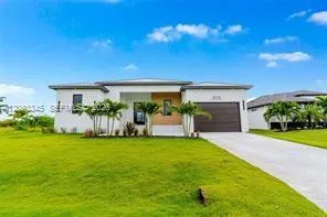 8124 Tecumseh Cir