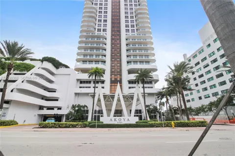 6365 Collins Ave #3909