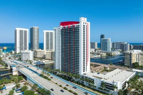 2602 E Hallandale Beach Blvd #R2203