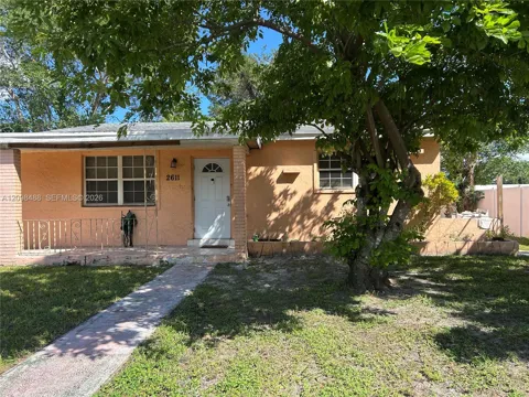 2611 SW 62nd Ave #Rear