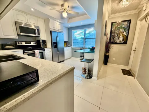 4401 MARTINIQUE COURT #H2
