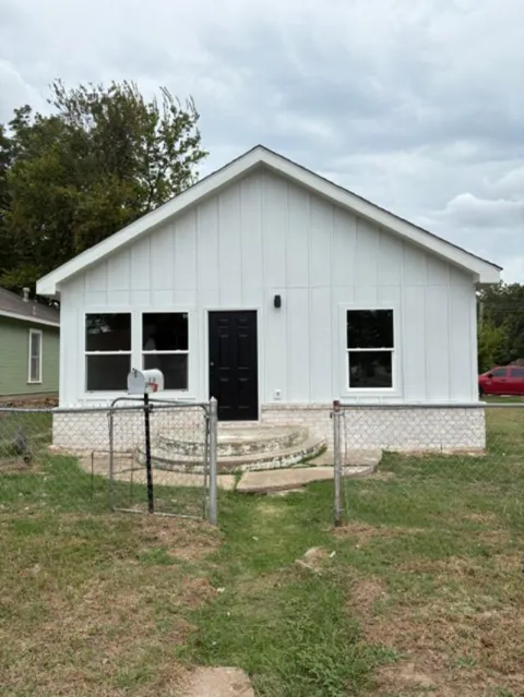 719 S Muskogee Street