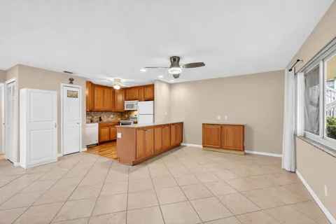 221 COVENTRY J
